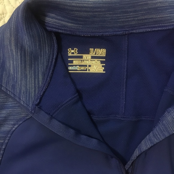 Under Armour women’s 1/4 zip. Size XL - Picture 4 of 4